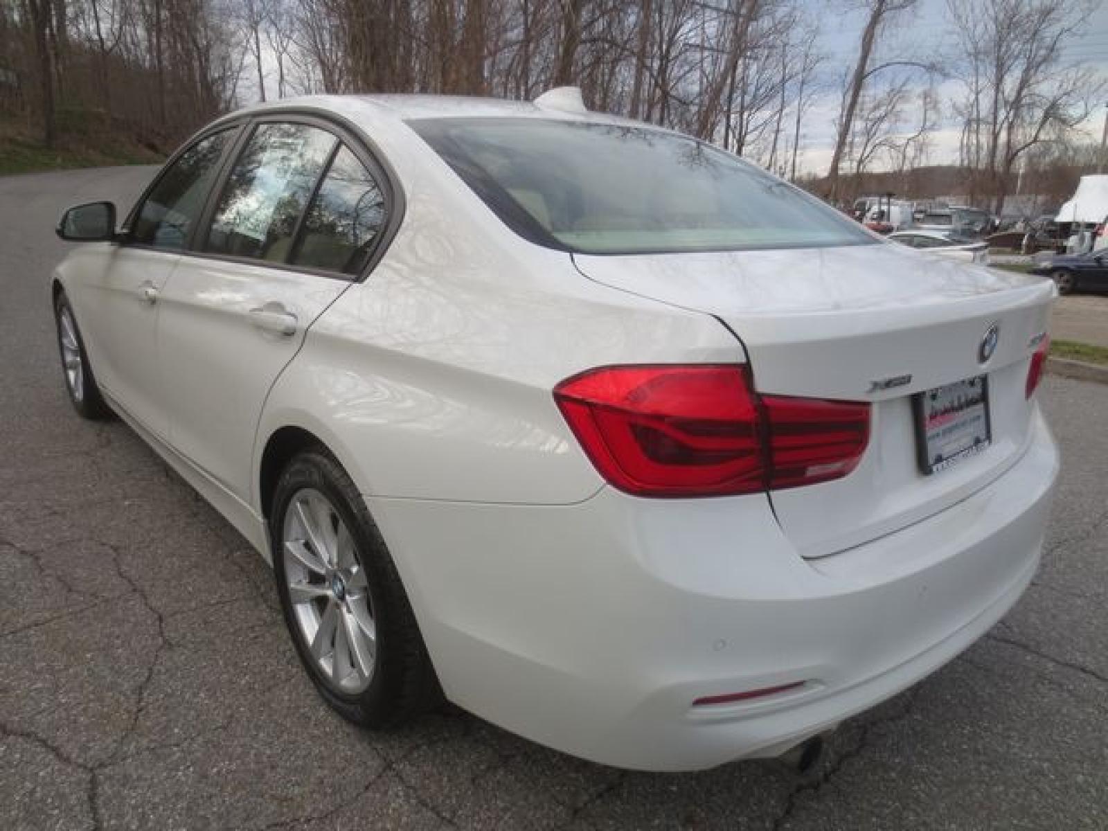 2016 White /Beige BMW 3-Series X DRIVE (WBA8E5G52GN) with an 2.0 liter 4 cylinder turbo DOHC 16V engine, Automatic 8A transmission, located at 270 US Route 6, Mahopac, NY, 10541, (845) 621-0895, 41.349022, -73.755280 - Photo #4